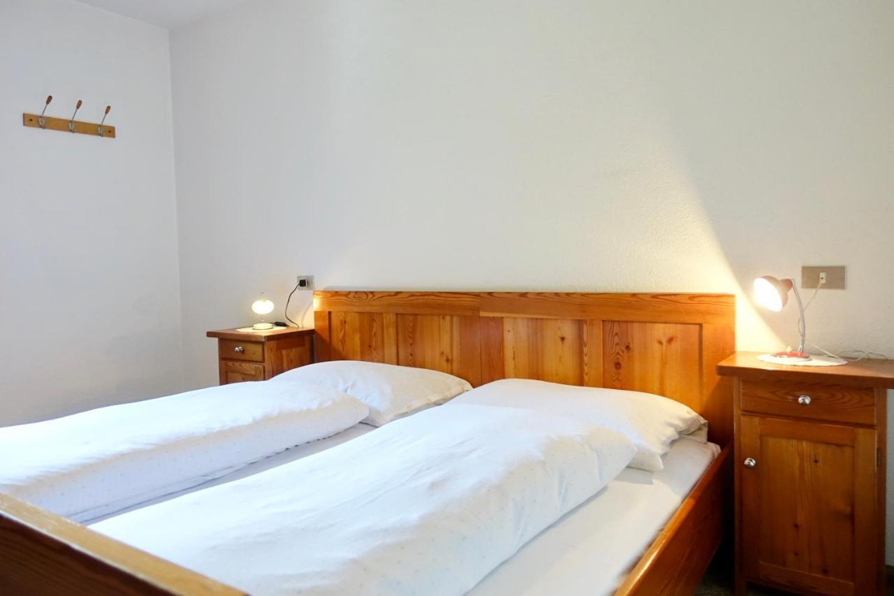 Ciasa Preroman App. Vista Castello Apartment San Martino in Badia Ngoại thất bức ảnh