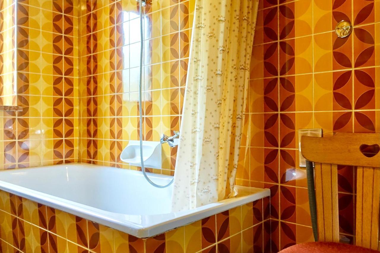 Ciasa Preroman App. Vista Castello Apartment San Martino in Badia Ngoại thất bức ảnh